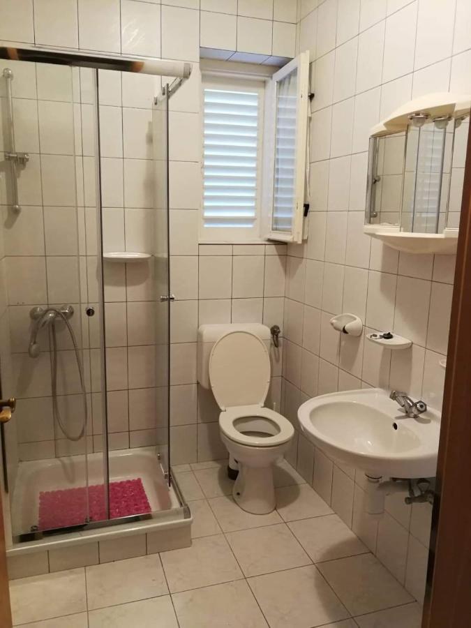Apartmani Skaric Lopar Exterior photo